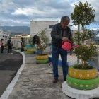 TUNGURAHUA. NELSON ANDRADE ES UNO DE LOS FUNDADORES  Y ESTA SIEMPRE AL FRENTE DE LAS MINGAS PARA QUE SU BARRIO SIEMPRE SE VEA PRESENTABLE.
AG-XTERNO