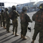 Quito amaneció con bloqueos, presencia policial y tensión ciudadana tras el anuncio de la Conaie de intensificar el paro.