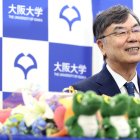 Shimon Sakaguchi, inmunólogo y  profesor de la Universidad de Osaka, asiste a una conferencia de prensa después de ganar el Premio Nobel de Medicina 2025.