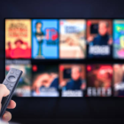 Monstruo: la historia de Ed Gein’ (Netflix) y ‘It: Bienvenidos a Derry’ (Max) lideran los estrenos de octubre de 2025 en plataformas de streaming, un mes dominado por el terror y el true crime.