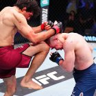 El ecuatoriano Adrián Luna aplicó castigo extremo a su rival Vologdin.