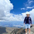 Turista quiteño en la segunda cumbre del Guagua Pichincha, a 4776 metros de altura.