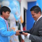 Estudiante de Salcedo gana medalla de oro en Olimpiada de Matemáticas en Perú.
