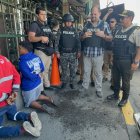 Policía Nacional detuvo a dos individuos que se movilizaban en motocicletas robadas y portaban armas de fuego.