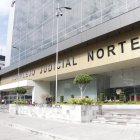 El Tribunal Penal suspendió la audiencia de juicio contra cuatro personas naturales y tres jurídicas procesadas por presunto lavado de activos.