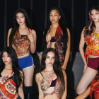 El grupo femenino Katseye se formó en Los Ángeles, California, a través del reality show Dream Academy, una colaboración entre Hybe Corporation y Geffen Records.