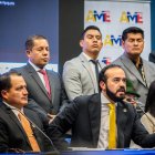 La AME, presidida por Patricio Maldonado, convocó a elecciones de sus autoridades, después de que el alcalde de Santa Clara, en Pastaza, hizo un llamado para una asamblea extraordinaria.