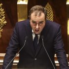 El primer ministro francés, Sébastien Lecornu, interviene este martes en la Asamblea Nacional en París.