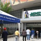 ¿Qué acciones legales existen para impugnar decisiones del IESS sobre pensiones?