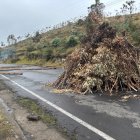 El cierre de las vías en el norte de Pichincha limitó el paso de tanqueros con combustibles hacia las provincias de Imbabura y Carchi.