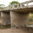 Un atentado con explosivos en el puente de Churute obligó al cierre de la vía hacia Naranjal.