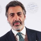 Juan del val ganador del Premio Planeta 2025