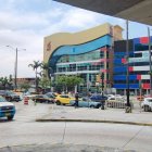 Hasta cerca de las 12:00 de este 17 de octubre, las calles aledañas a la zona donde se registró el ataque, cerca de Mall del Sol, continuaban cerradas.