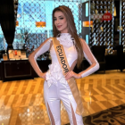 Samantha pasa al top 22.