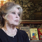 La salud de la exactriz francesa Brigitte Bardot, retirada del espectáculo, símbolo sexual de mediados del siglo XX y ahora activista, preocupa.