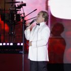 Revive la noche del 18 de octubre: promesas incumplidas, filas interminables y fallas de sonido. Pero también la emoción pura de Cristian Castro cantando