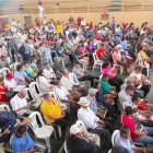 Cientos de afiliados y jubilados se reunieron el sábado 18 de octubre en el Congreso Nacional del IESS, en Guayaquil, para debatir sobre una seguridad social