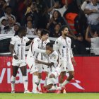 Gabriel Villamil anotó el primero y el tercer gol, mientras que Alzugaray puso el segundo tras un cobro penal.