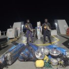 Ecuador y EE.UU. bloquean embarcaciones con armas.