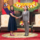 La vicepresidenta María José Pinto y su homóloga vietnamita, Võ Thị Ánh Xuân.
