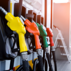 Los precios de la gasolina en Ecuador registran un leve aumento para noviembre de 2025.