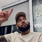 Dani Alves exjugador que ahora predica la Palabra de Dios.
