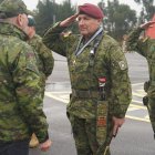 Durante la entrega de los reconocimientos a generales de las Fuerzas Armadas.