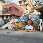 Arte. Las figuras coloridas están distribuidas en 1.754 metros cuadrados de la ciudad de Ambato. 
AG-EXTERNO