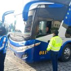 AMT intensifica controles de tránsito en Quito durante el feriado de Difuntos e Independencia de Cuenca en las terminales de la ciudad.