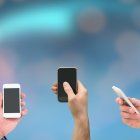 Con la entrada de Tigo, el mercado de telefonía móvil en Ecuador sigue con tres competidores (Claro, Tigo y CNT).