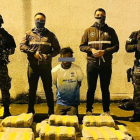 La Policía Nacional aprehendio a extranjero con 147 kilos de marihuana.