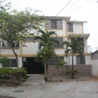 Fiscalía realiza pericia en el departamento de Sauces 9 donde ocurrió el asesinato de Martha Solís.