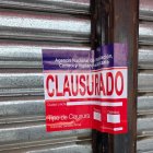 Arcsa clausura tres locales en Guayaquil por plagas y falta de higiene.