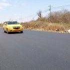 El cadáver fue hallado en un sector comprendido entre el primer y el segundo puente de la vía Playas - El Morro.