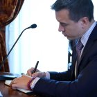 Daniel Noboa dijo que ChatGPT es una herramienta ilimitada que sirve para cualquier cosa: desde hacer discursos políticos hasta diseñar una Constitución.