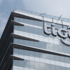 Transición en marcha: Movistar cede su espacio a Tigo en el mercado ecuatoriano.