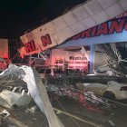 BRA50.RIO BONITO DO IGUAÇU (BRASIL), 08/11/2025.- Fotografía de la destrucción causada por un tornado este sábado en la ciudad de Rio Bonito do Iguaçu, estado de Paraná (Brasil). Al menos cinco personas murieron y unas 430 sufrieron heridas, nueve de ellas de gravedad, después de que un tornado con vientos de hasta 250 kilómetros por hora provocara a su paso enorme destrucción en ciudades de Paraná, estado del sur de Brasil fronterizo con Paraguay, informó este sábado la Defensa Civil. EFE/ EFE/ Departamento De Bomberos Del Estado De Paraná /SOLO USO EDITORIAL NO VENTAS /SOLO DISPONIBLE PARA ILUSTRAR LA NOTICIA QUE ACOMPAÑA (CRÉDITO OBLIGATORIO)MÁXIMA CALIDAD DISPONIBLE