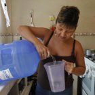 Vecinos del sur de Quito denuncian nuevos cortes de agua sin previo aviso.