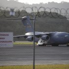 07/04/2025 18:14 (UTC)
    Crédito:
    EFE
    Fuente:
    EFE
    Autor:
    Bienvenido Velasco
    Temática:
    Política » Defensa
    Política » Asuntos exteriores
    Política » Gobierno

Fotografía de un Boeing C-17A de la Fuerza Aérea estadounidense, estacionado en el Aeropuerto Internacional de Panamá Pacífico, en Ciudad de Panamá (Panamá).