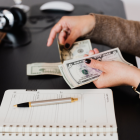 La postulación a las Becas Impulso Ecuador 2025 es completamente digital y permite aplicar desde cualquier lugar del país.