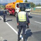 El Municipio de Quito restringirá el paso de los vehículos pesados en la Ruta Viva y en la av. Simón Bolívar.