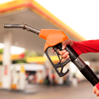 La gasolina baja de precio en Ecuador.