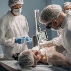 El Tribunal de Garantías Penales de Pichincha dictó un año de pena privativa de libertad para el cirujano plástico.