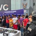 La Policía Nacional detuvo a 37 presuntos integrantes de las bandas criminales Los Lobos, Los Águilas y Los Tiguerones.