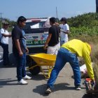 Jóvenes en Acción realizando labores en sus comunidades