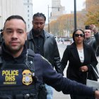 El jugador dominicano Luis Ortiz al momento de llegar a declarar por el caso de apuestas.