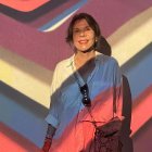 Denise Rosales es novelista y cuentista. Tiene estudios en Filosofía y Letras. Es conocida por su novela Los vértices del triángulo (1994). Su obra ha sido incluida en antologías como Libro de posta (1983) y Frauen in Lateinalerika 2.