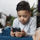 La iniciativa se suma a otras medidas recientes en Dinamarca, como la prohibición de teléfonos móviles en escuelas primarias