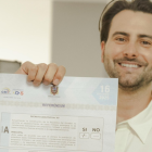 Niels Olsen votó en la UEES y expresó su confianza en el respaldo de la ciudadanía.