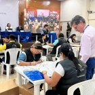 En la delegación provincial del Guayas del CNE se realiza el escrutinio de los votos de los PPL y de quienes ejercieron su voto en casa.